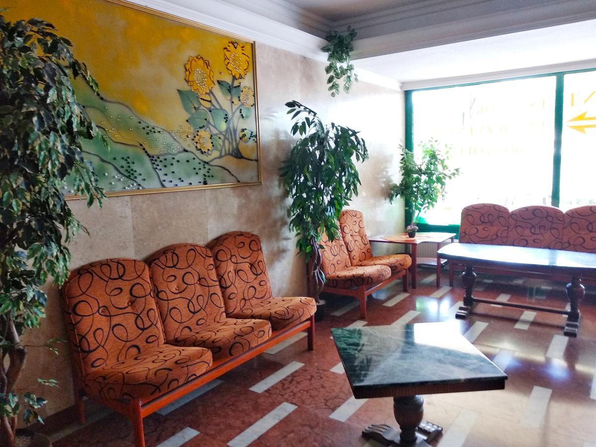 Hotel Nap Будапеща Екстериор снимка
